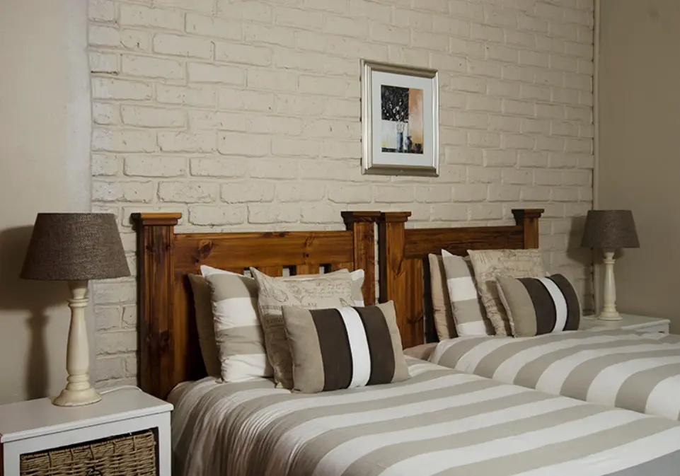 Maylodge Country Cottages photo 5